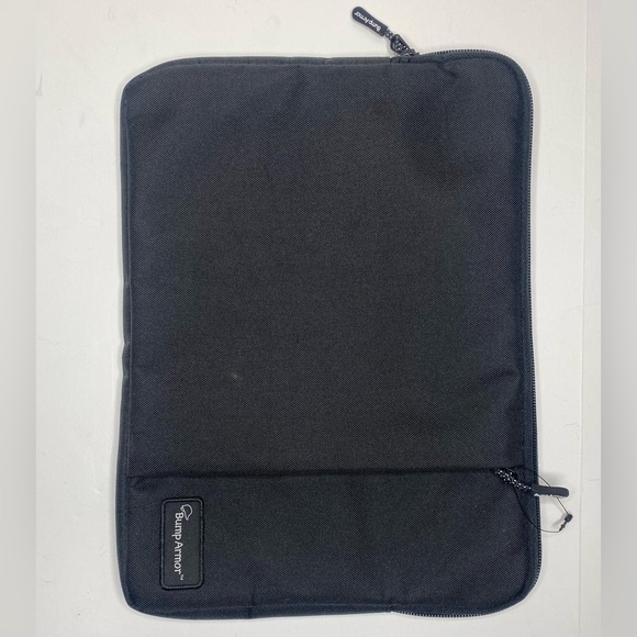 Bump Armor Other - Bump Armor Protective Carrying Case Tablet 9.5x13